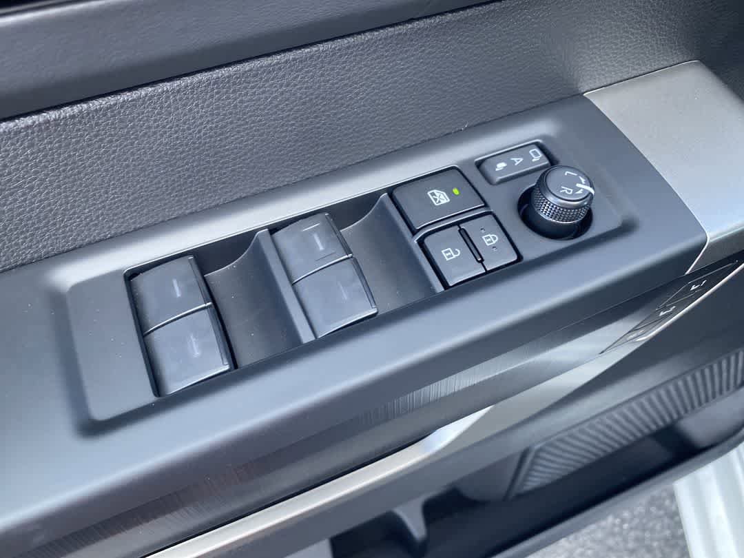 New 2026 Toyota Tundra Platinum image 13