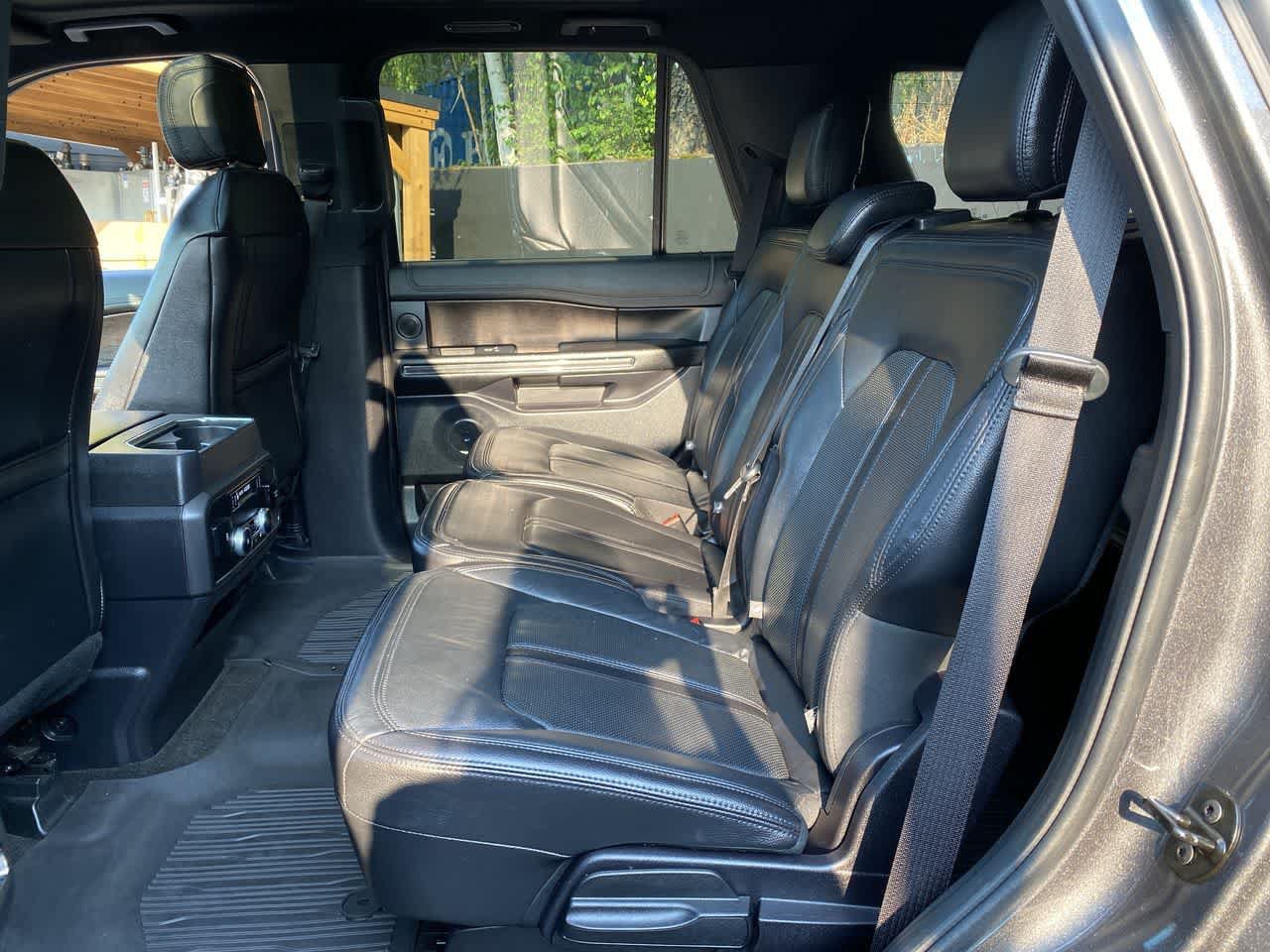 Used 2020 Ford Expedition Limited w/ Special Edition Package AWD/4WD image 17