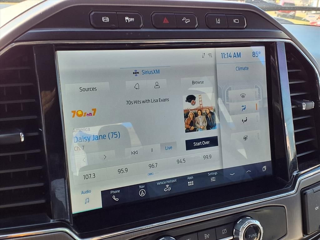 Used 2022 Ford F350 Limited image 7