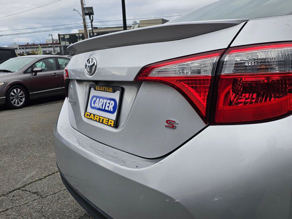 Used 2015 Toyota Corolla S FWD image 15