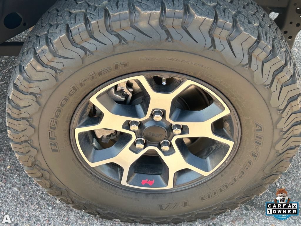 Used 2022 Jeep Wrangler Unlimited Rubicon AWD/4WD image 10