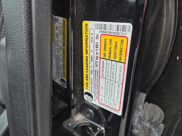 Used 2017 Ford Explorer XLT FWD image 18