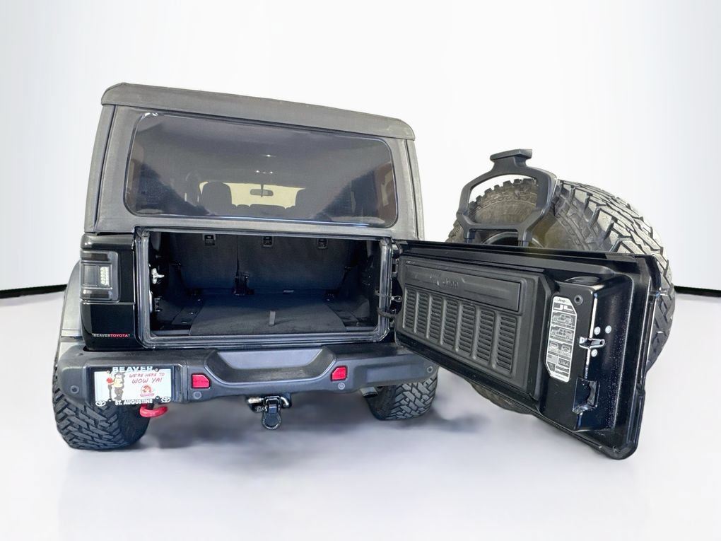 Used 2020 Jeep Wrangler Unlimited Rubicon w/ Steel Bumper Group AWD/4WD image 25