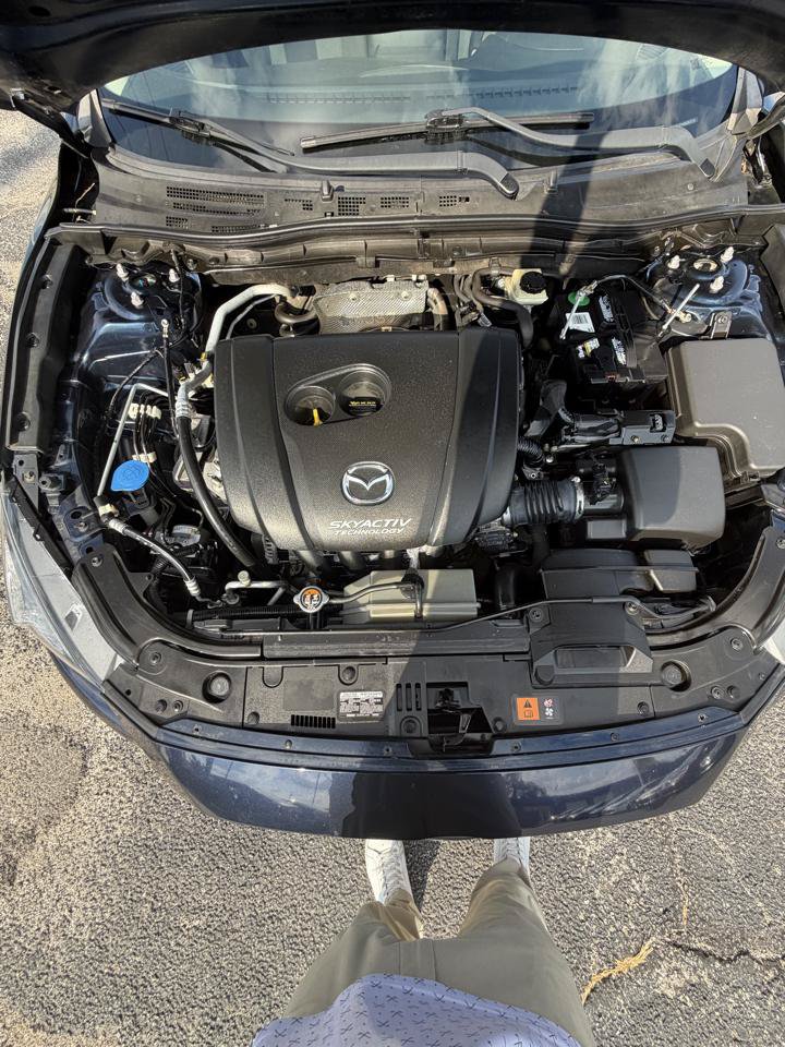 Used 2016 MAZDA MAZDA3 i Sport FWD image 16