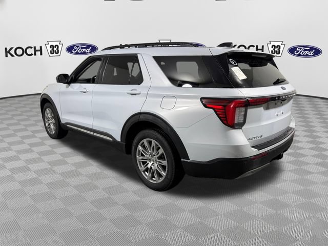 Used 2025 Ford Explorer Active w/ Active Comfort Package AWD/4WD image 6