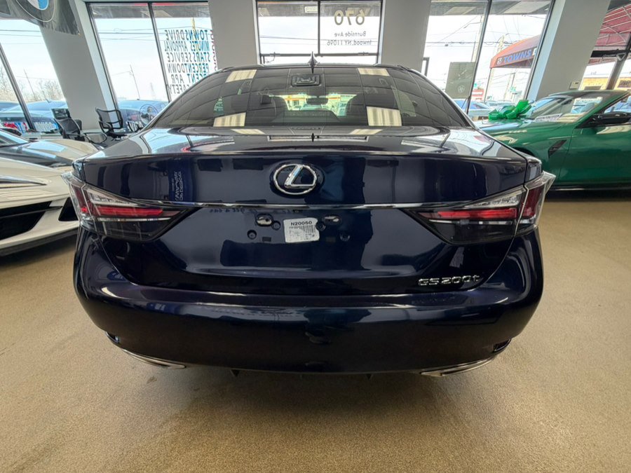 Used 2016 Lexus GS 200t image 7