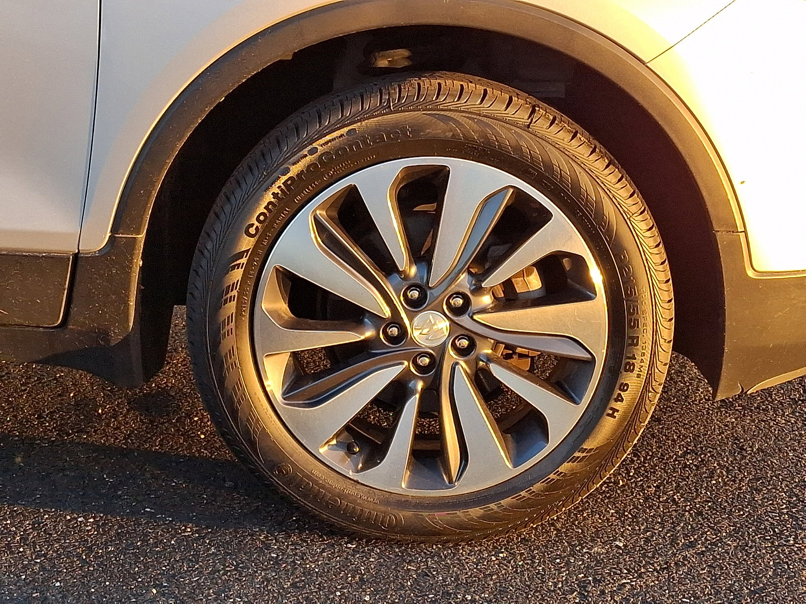 Certified 2022 Buick Encore Preferred w/ Safety Package image 9