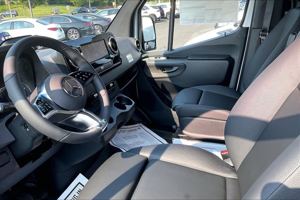 New 2026 Mercedes-Benz Sprinter 2500 image 7