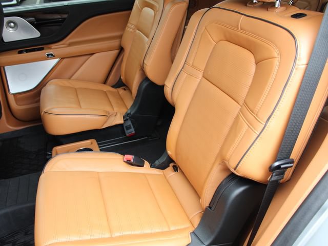Certified 2023 Lincoln Aviator Black Label w/ Jet Package AWD/4WD image 15