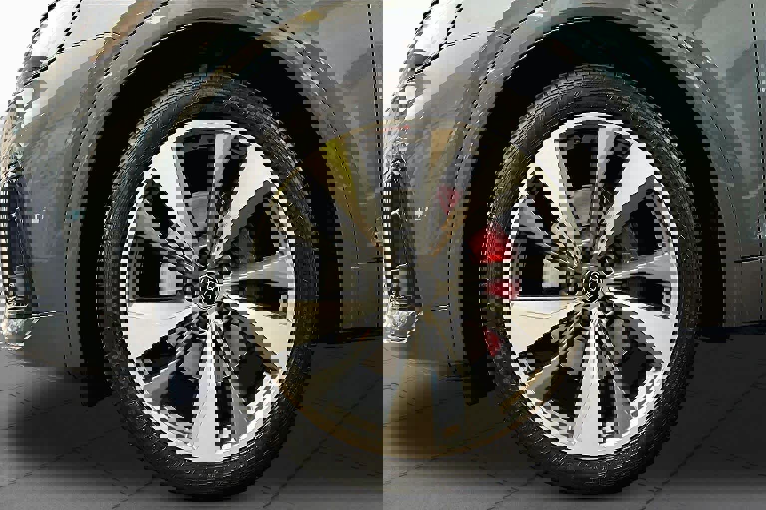 Certified 2024 Audi SQ5 Premium Plus w/ S Sport Package image 10