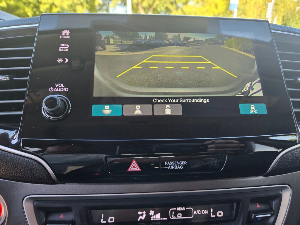 Certified 2022 Honda Pilot Special Edition image 7