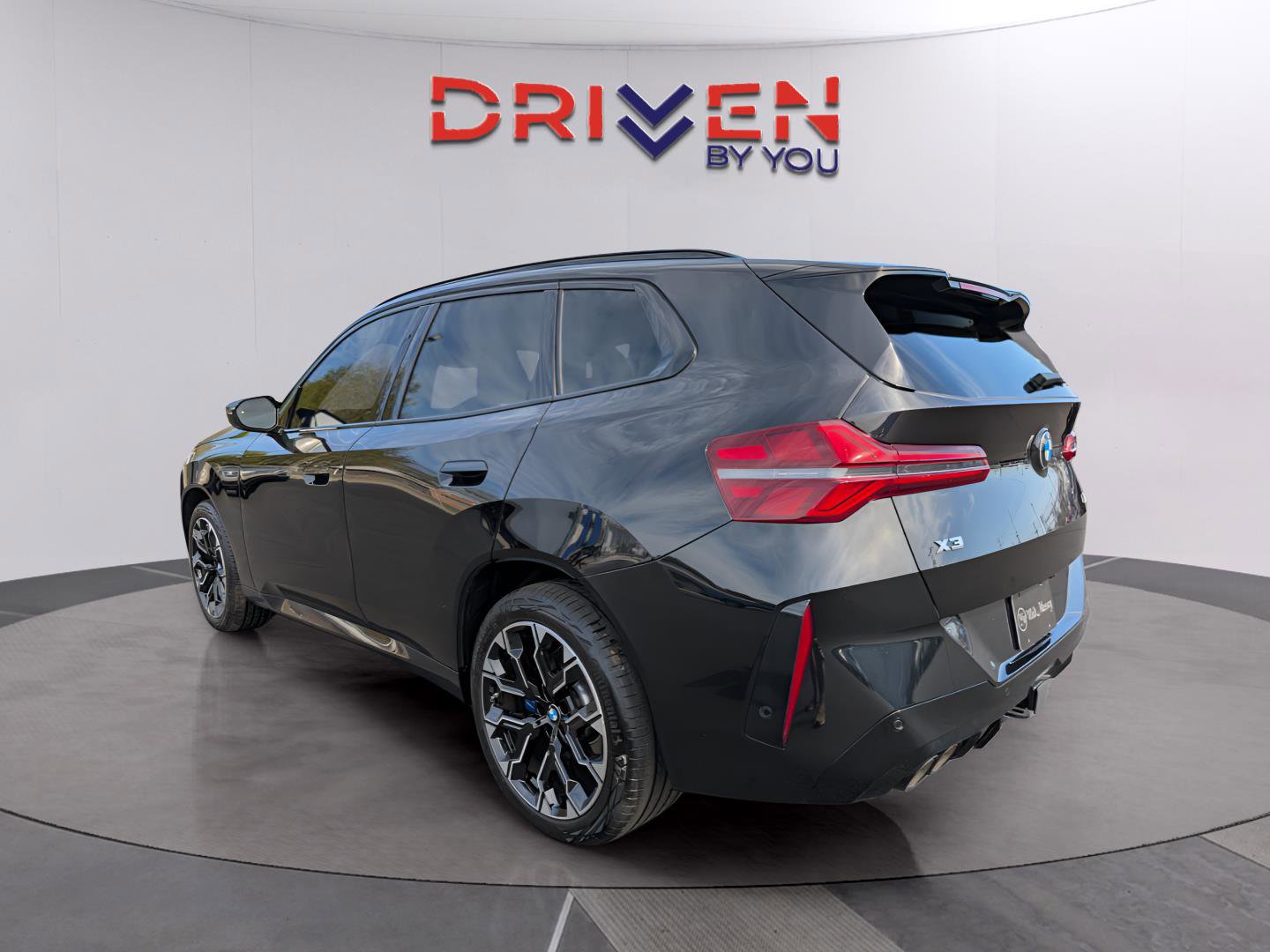 Used 2025 BMW X3 M50 image 3