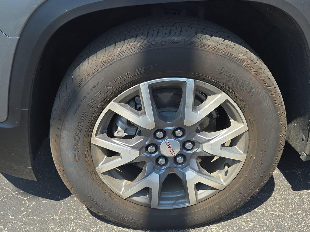 Used 2023 GMC Acadia SLT w/ Preferred Package AWD/4WD image 5