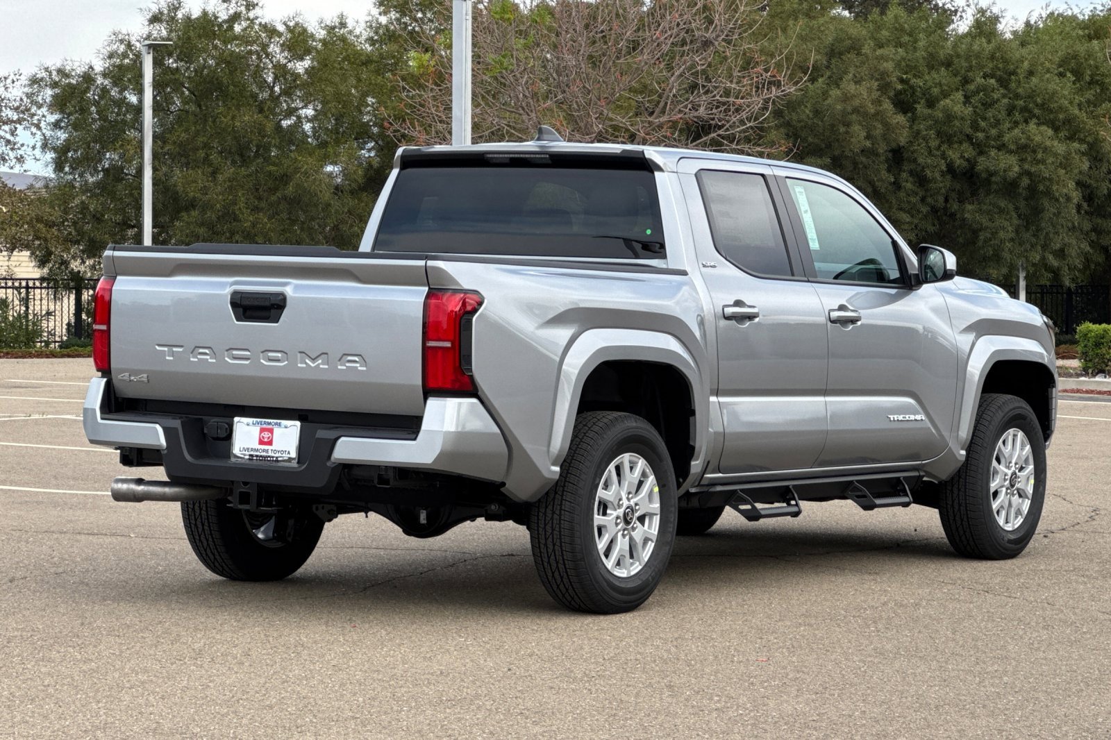 New 2025 Toyota Tacoma SR5 image 4