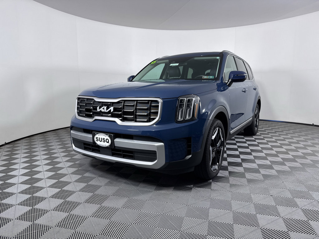 Used 2025 Kia Telluride S AWD/4WD image 17