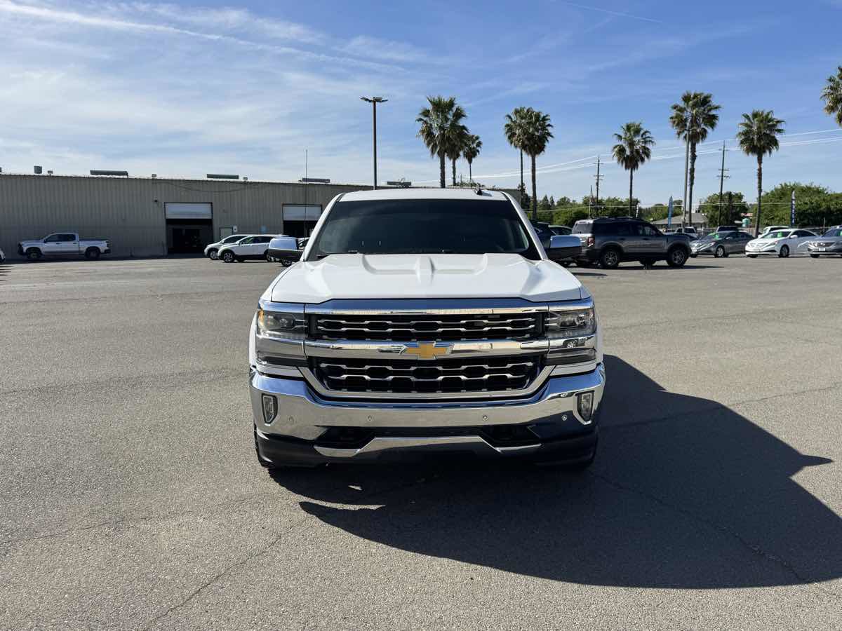 Used 2018 Chevrolet Silverado 1500 LTZ w/ Sport Package AWD/4WD image 4