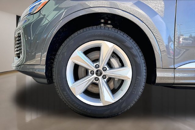 New 2026 Audi Q7 2.0T Premium AWD/4WD image 12