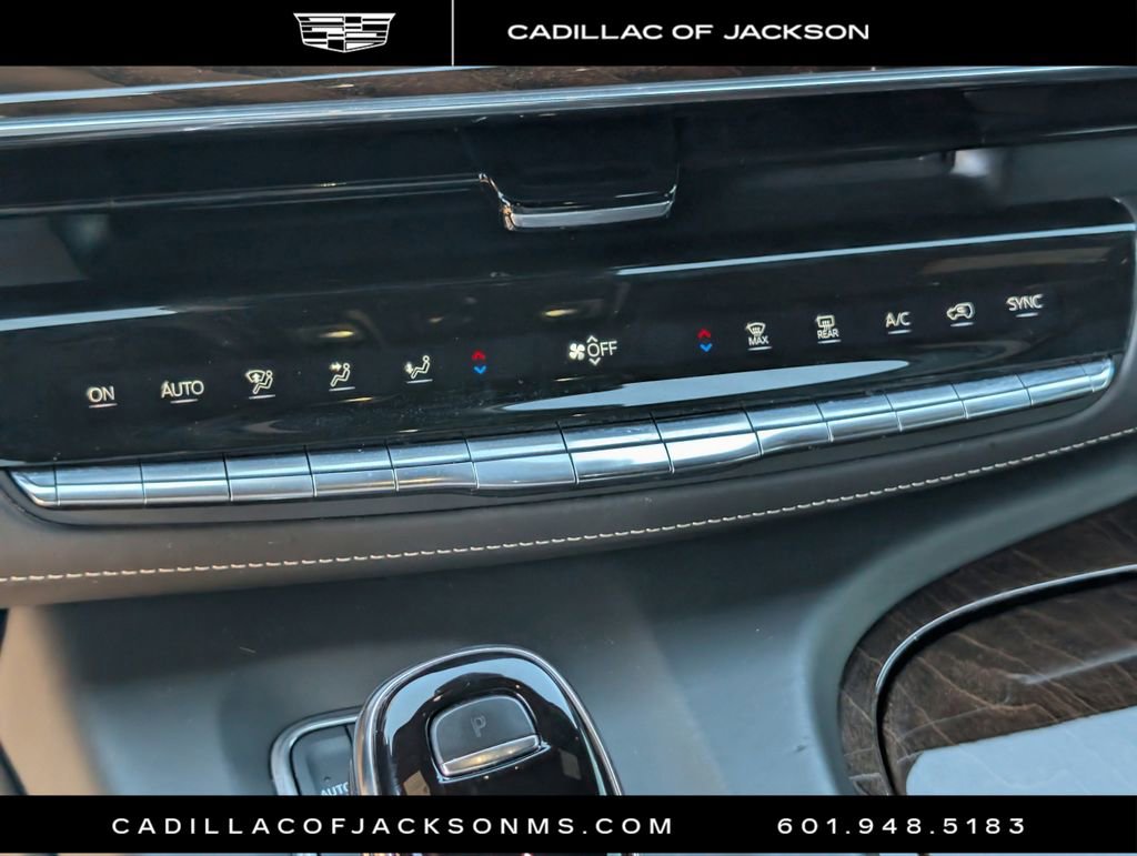 Used 2022 Cadillac Escalade ESV Premium Luxury Platinum w/ Heavy-Duty Trailer Package image 14