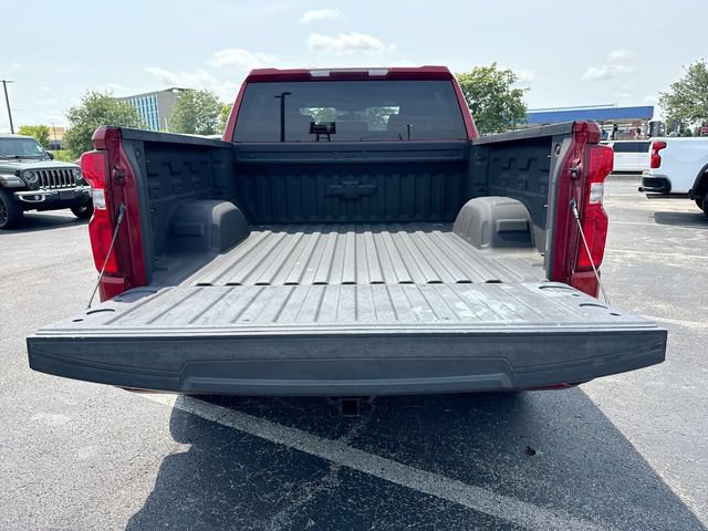 Used 2020 Chevrolet Silverado 1500 RST w/ RST Value Package AWD/4WD image 24