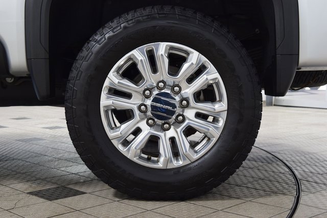 Used 2022 GMC Sierra 3500 Denali w/ Denali Ultimate Package image 28