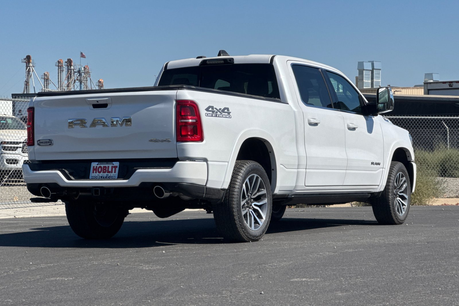 New 2027 RAM 1500 Limited AWD/4WD image 3