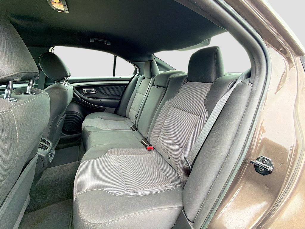 Used 2016 Ford Taurus SEL FWD image 25