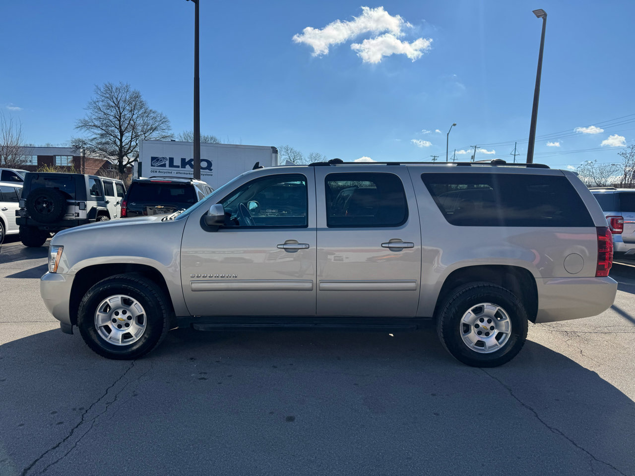 Used 2013 Chevrolet Suburban LS w/ Convenience Package 1 image 6