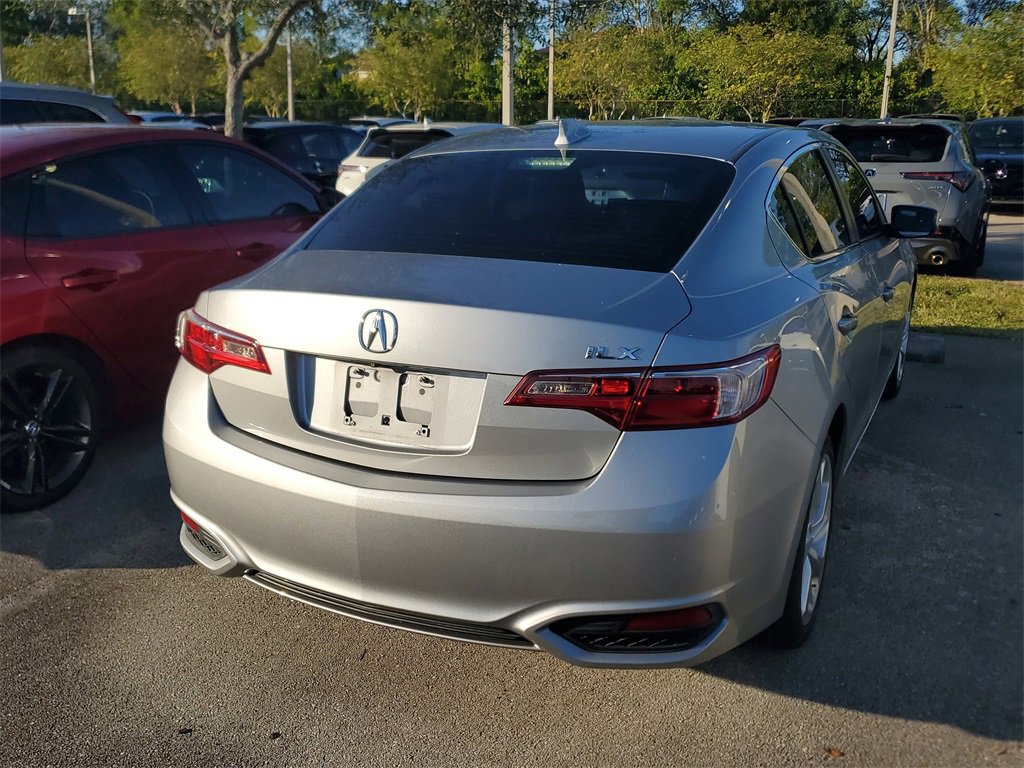 Used 2017 Acura ILX image 8