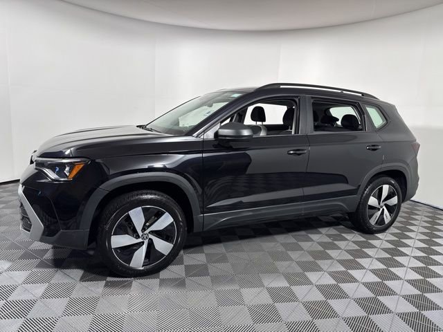Used 2025 Volkswagen Taos S AWD/4WD image 11