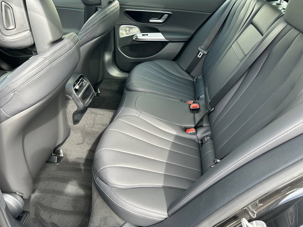 New 2027 Mercedes-Benz E 450 4MATIC Sedan image 26