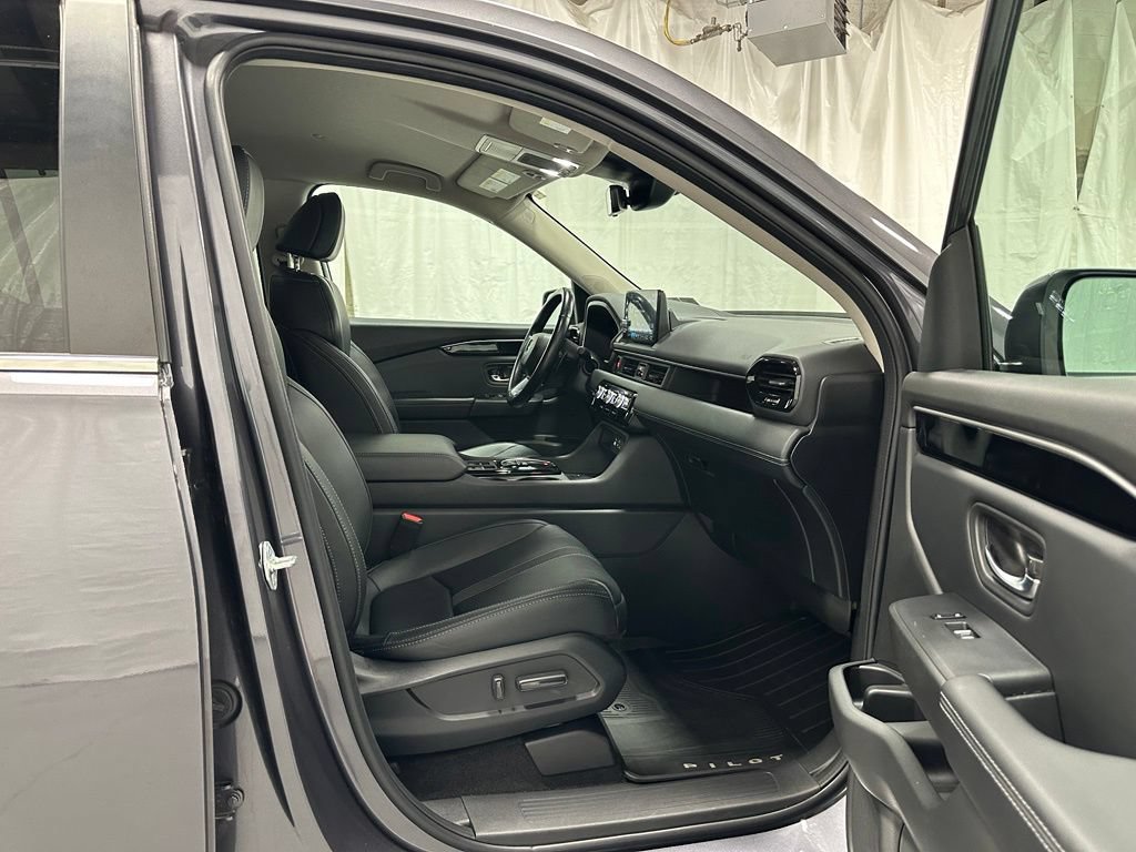 Used 2023 Honda Pilot EX-L image 57