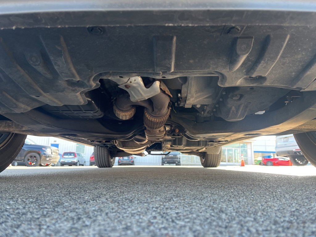 Used 2020 Nissan Pathfinder SV image 21