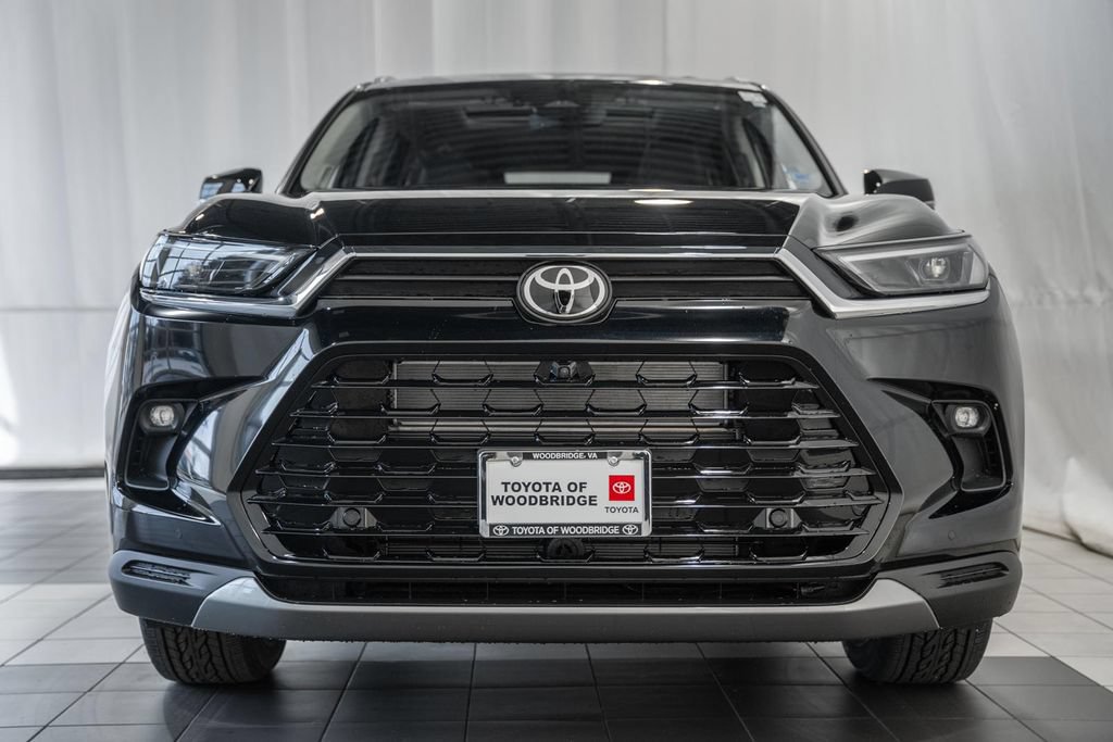 New 2026 Toyota Grand Highlander AWD Hybrid image 2