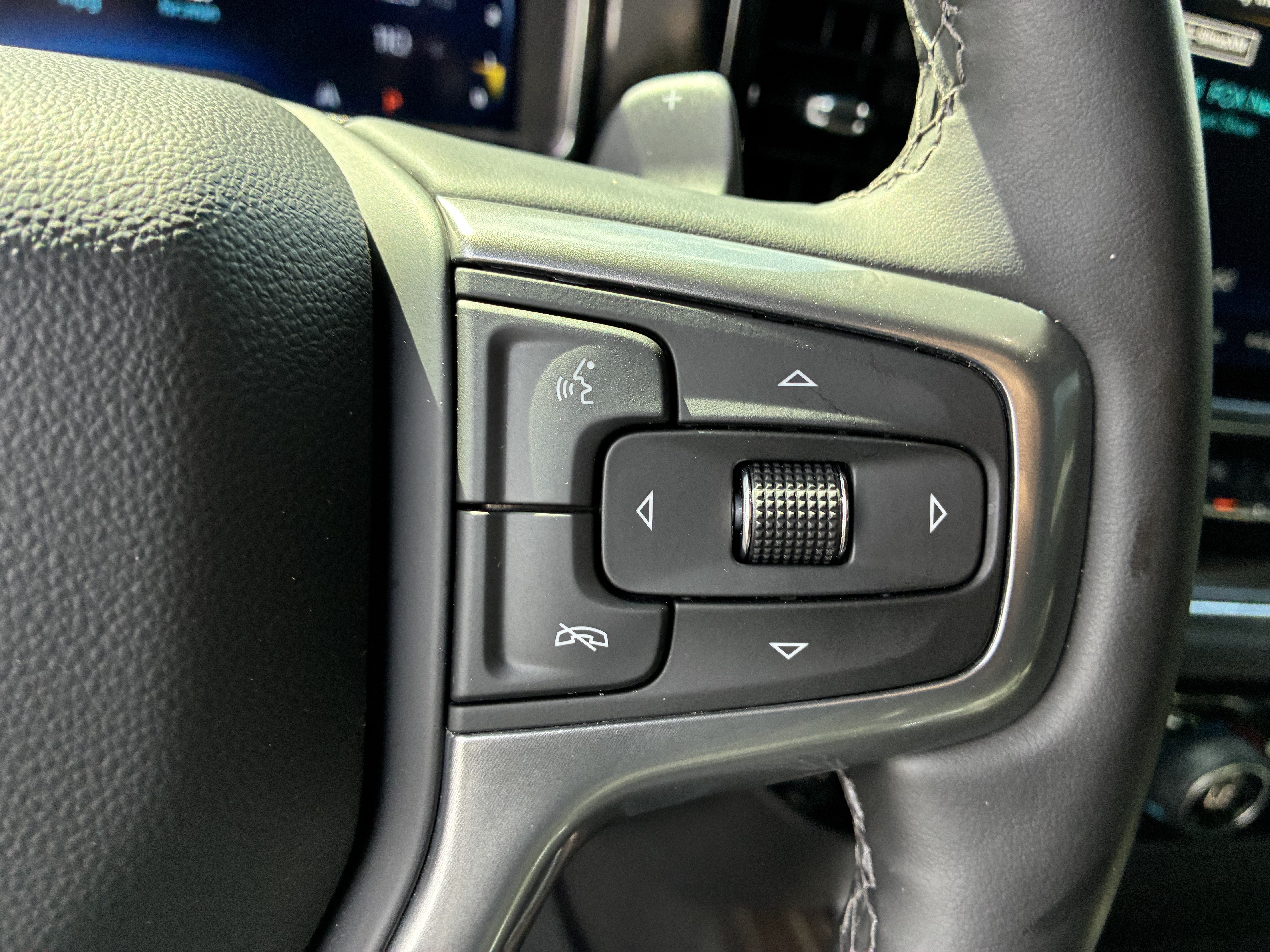 Used 2025 Chevrolet Silverado 1500 RST w/ All Star Edition Plus RWD image 29