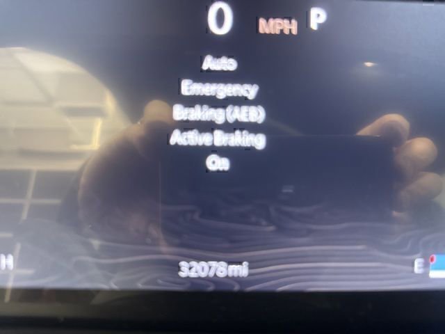 Used 2025 Jeep Grand Cherokee Altitude image 13