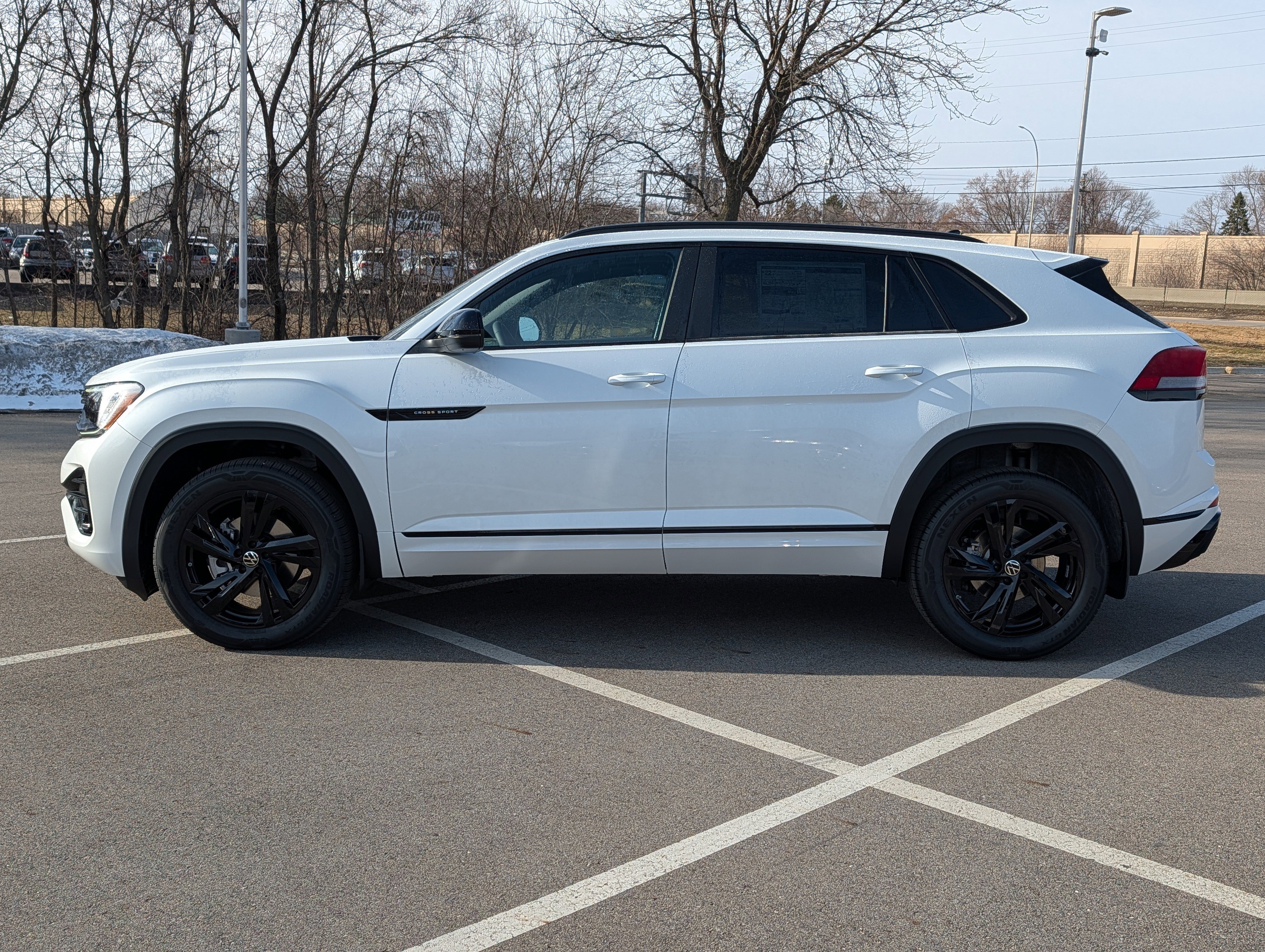 New 2026 Volkswagen Atlas Cross Sport SEL R-Line image 3