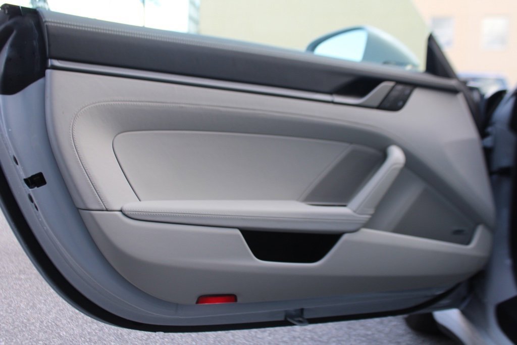 Used 2024 Porsche 911 Carrera S image 17