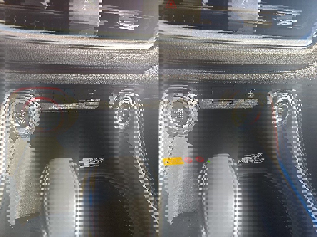 Used 2024 Toyota Grand Highlander XLE image 16