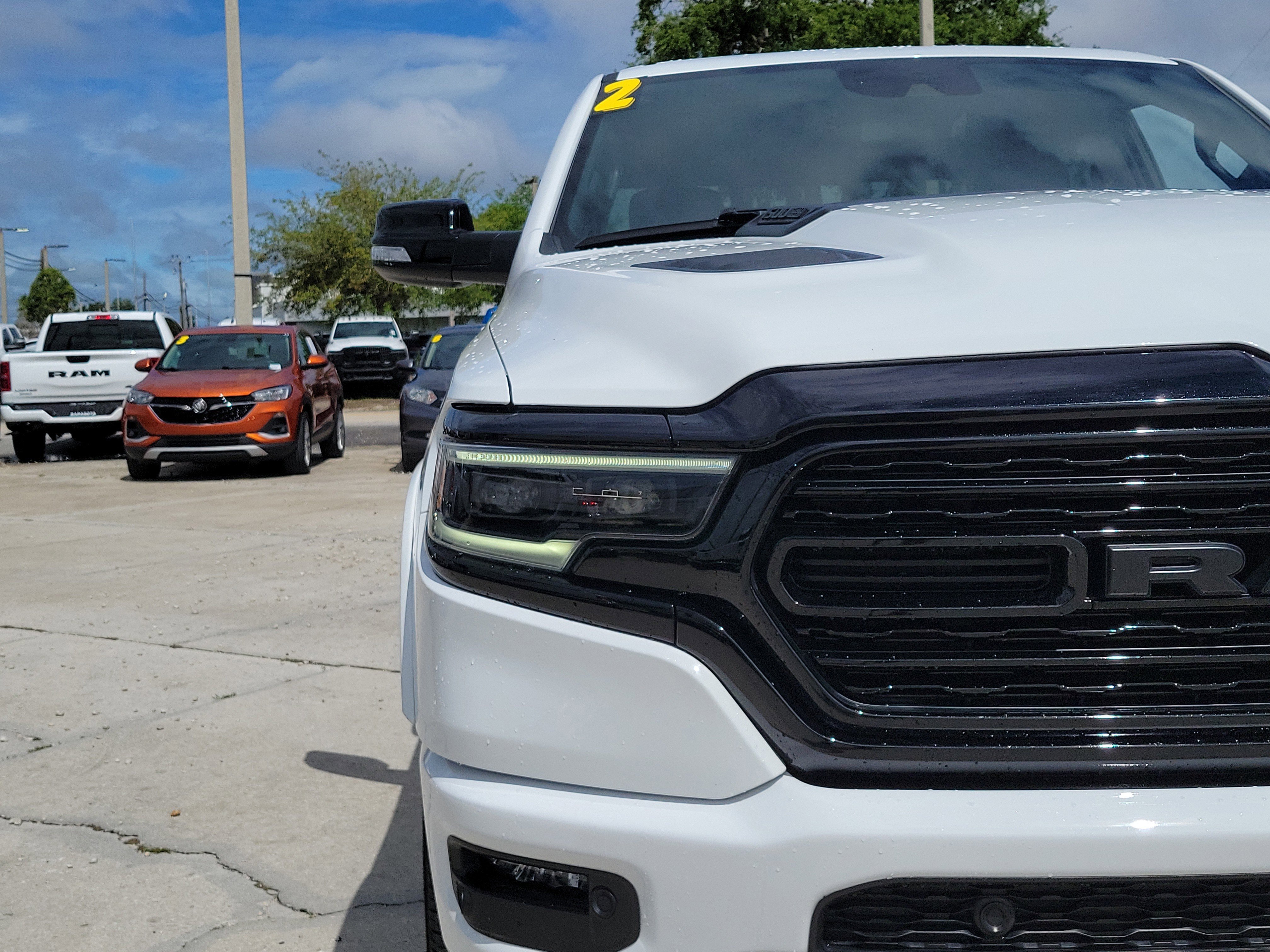 Used 2022 RAM 1500 Limited image 7