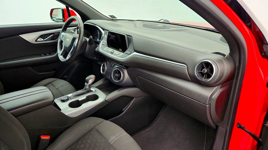 Used 2021 Chevrolet Blazer LT image 24