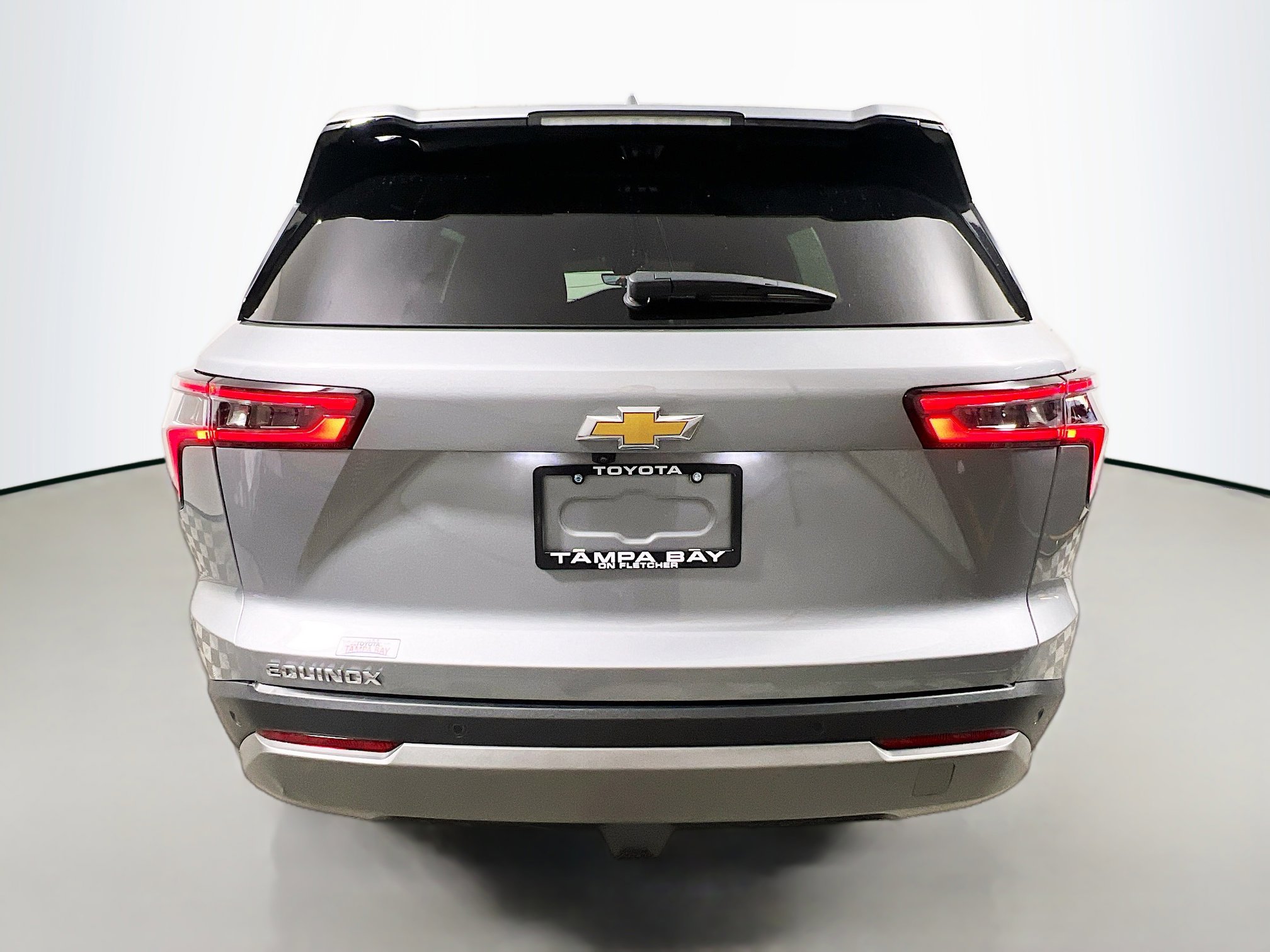 Used 2025 Chevrolet Equinox LT w/ Safety and Technology Package image 6