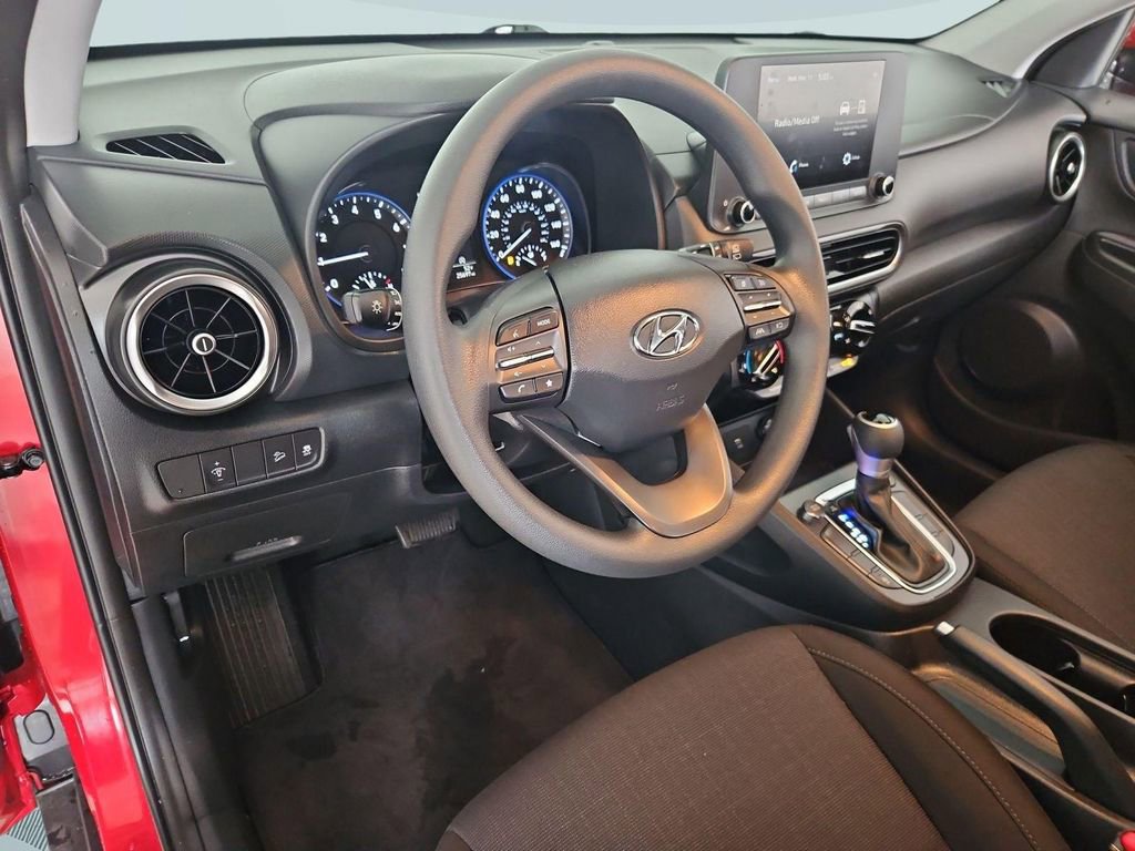 Used 2022 Hyundai Kona SEL w/ Cargo Package AWD/4WD image 13