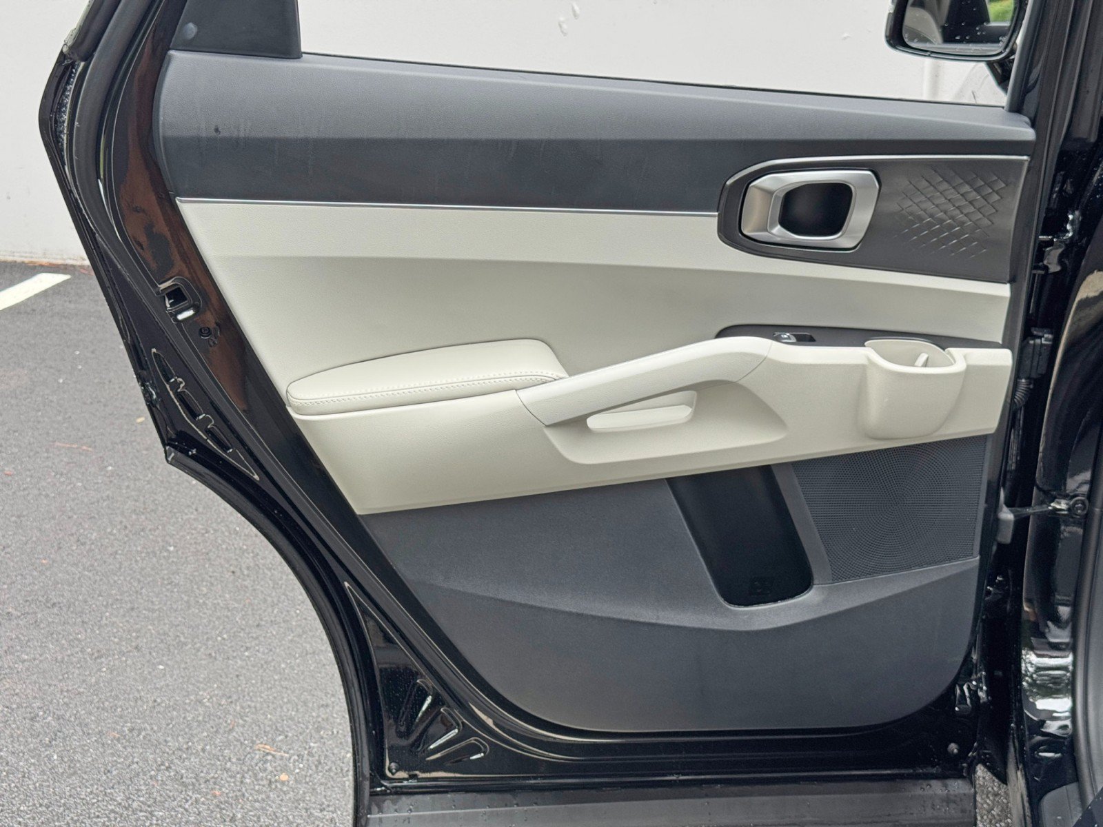 Used 2023 Kia Sorento S w/ Panoramic Sunroof Package FWD image 42