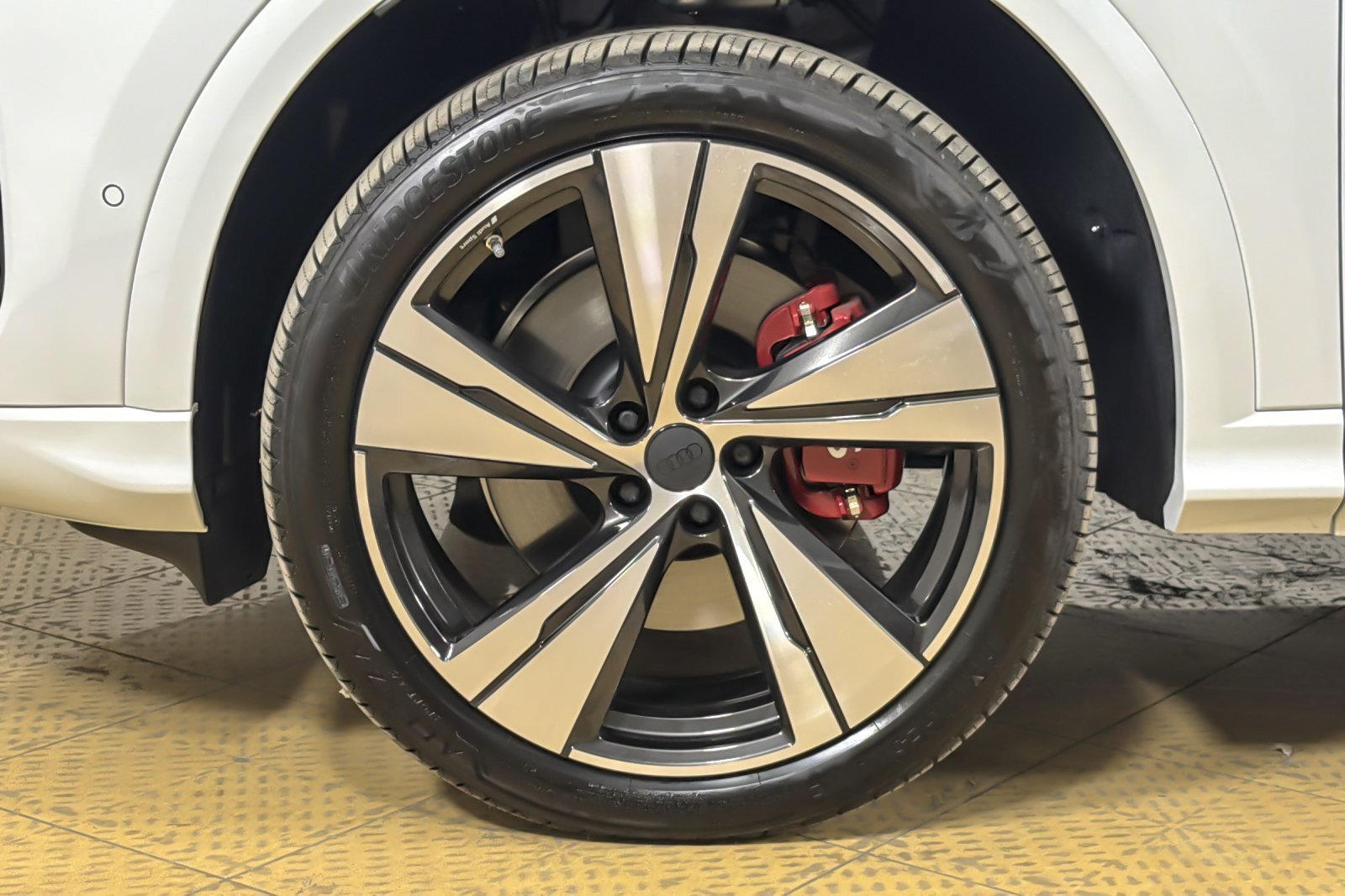 New 2026 Audi SQ5 Premium Plus AWD/4WD image 26