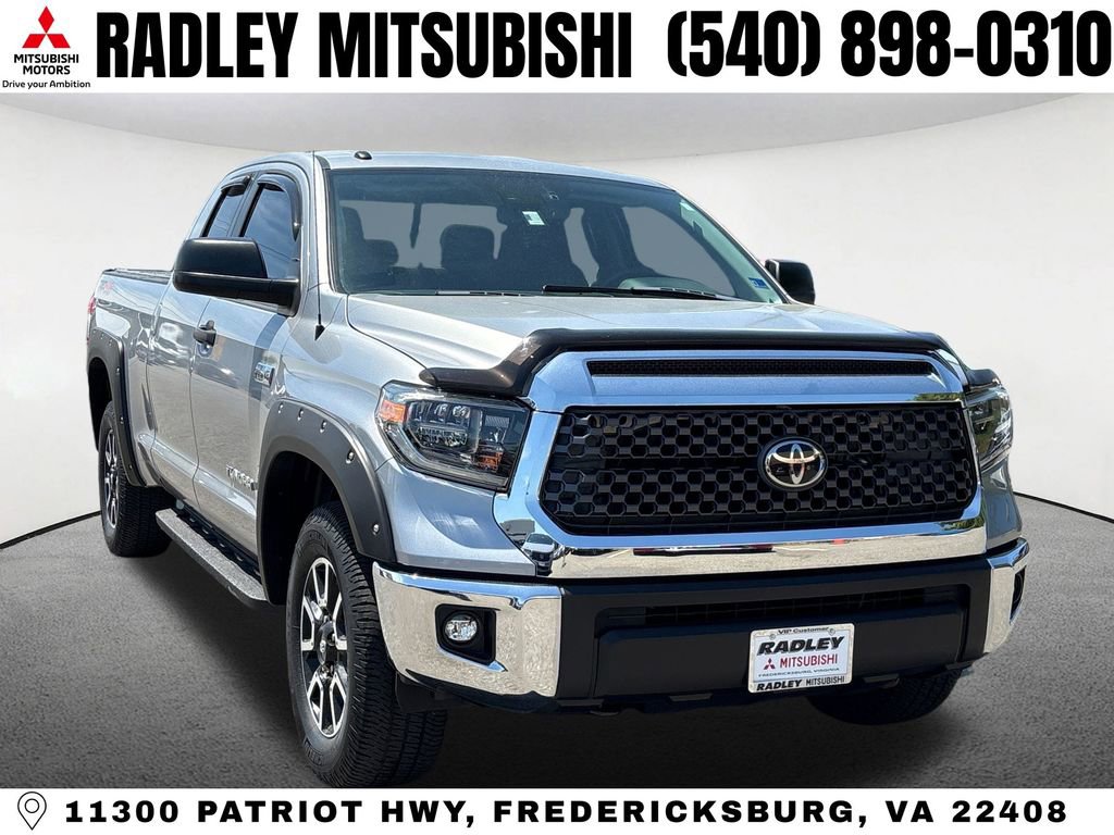 Used 2018 Toyota Tundra SR5 w/ TRD Off Road Package AWD/4WD image 21