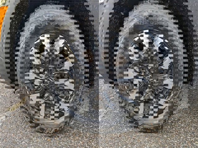 Certified 2025 Hyundai Santa Cruz SEL image 21