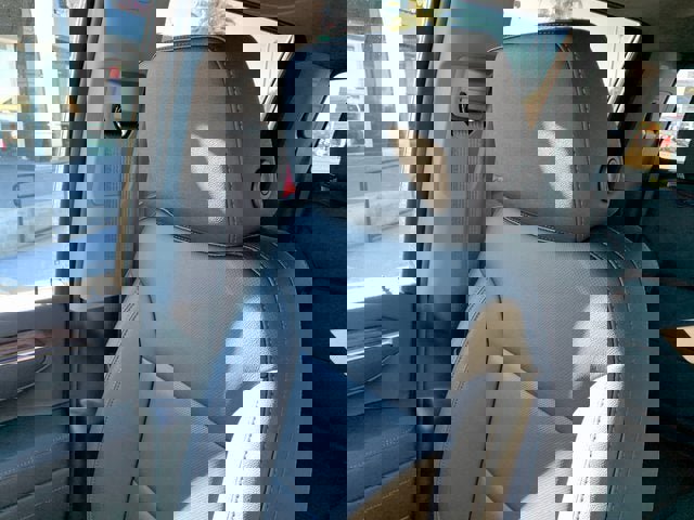 New 2026 GMC Sierra 2500 SLT w/ SLT Premium Package image 23