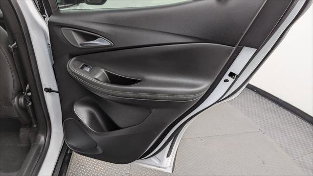 Used 2024 Buick Encore GX Sport Touring image 21