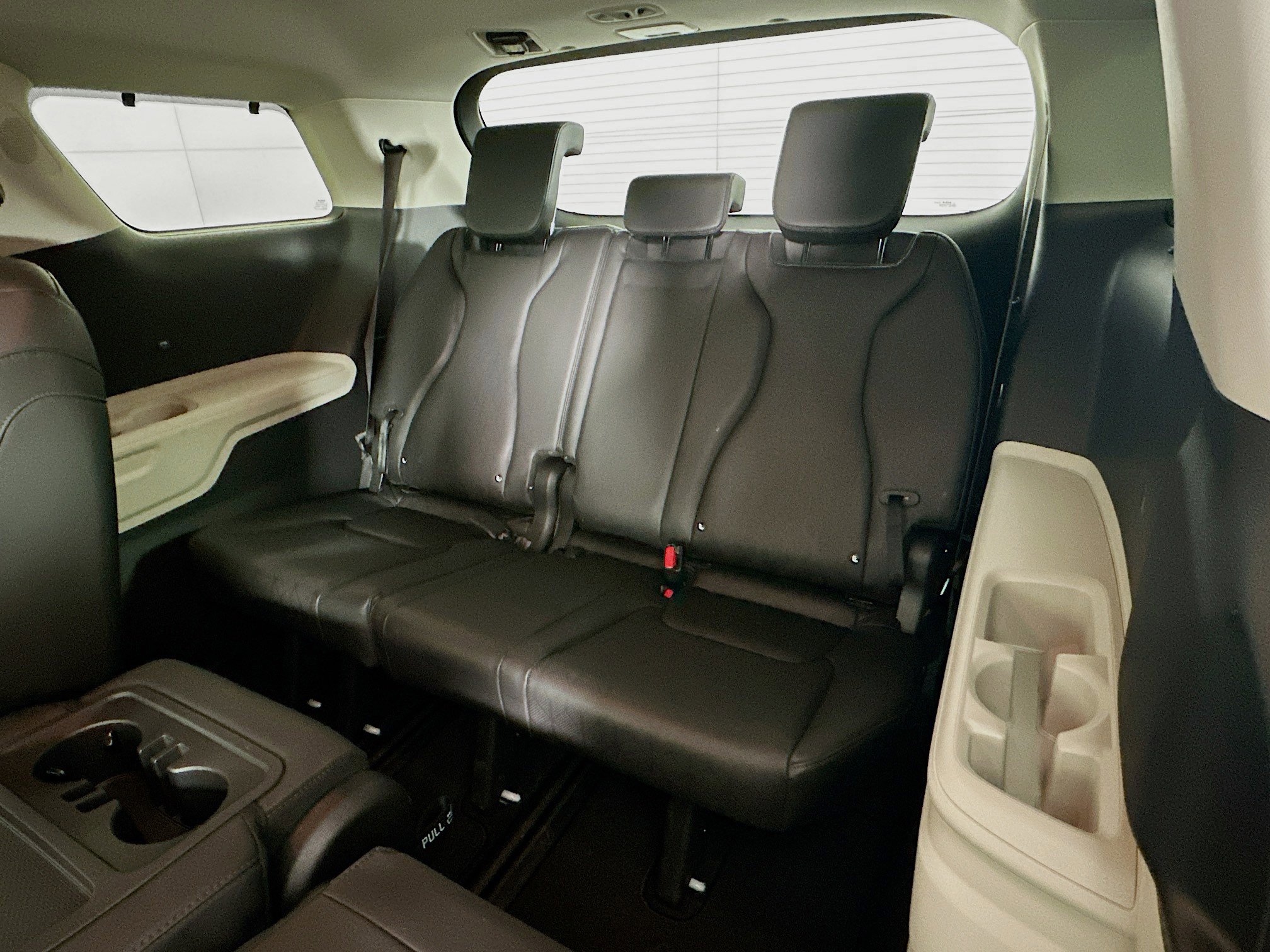 Used 2024 Kia Carnival SX FWD image 29
