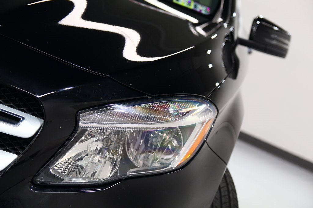 Used 2018 Mercedes-Benz GLA 250 4MATIC image 7